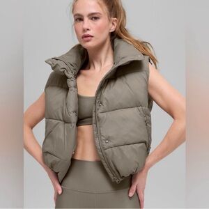 ALO Yoga Light Cocoa Puffer Vest